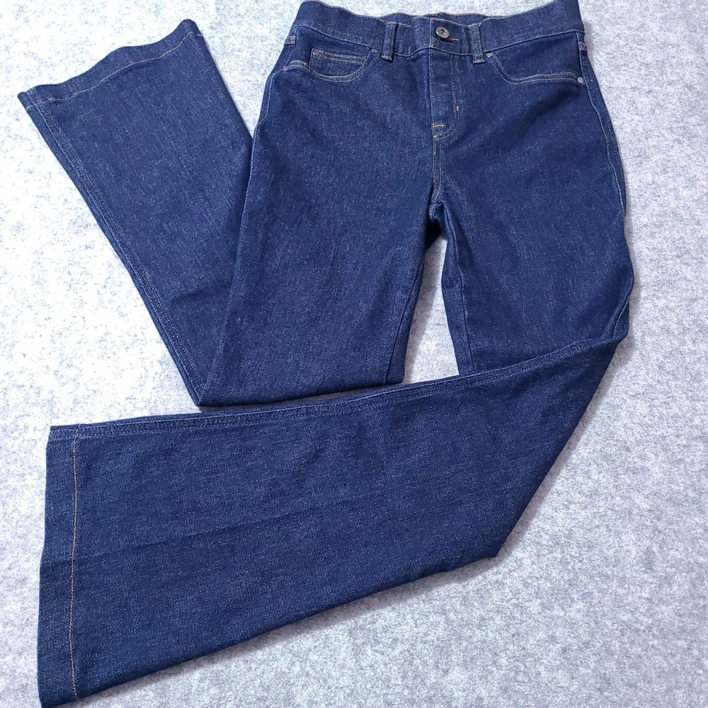 Spanx Everywhere Pull-On Flare Jeans Women Size Medium Dark Wash Denim